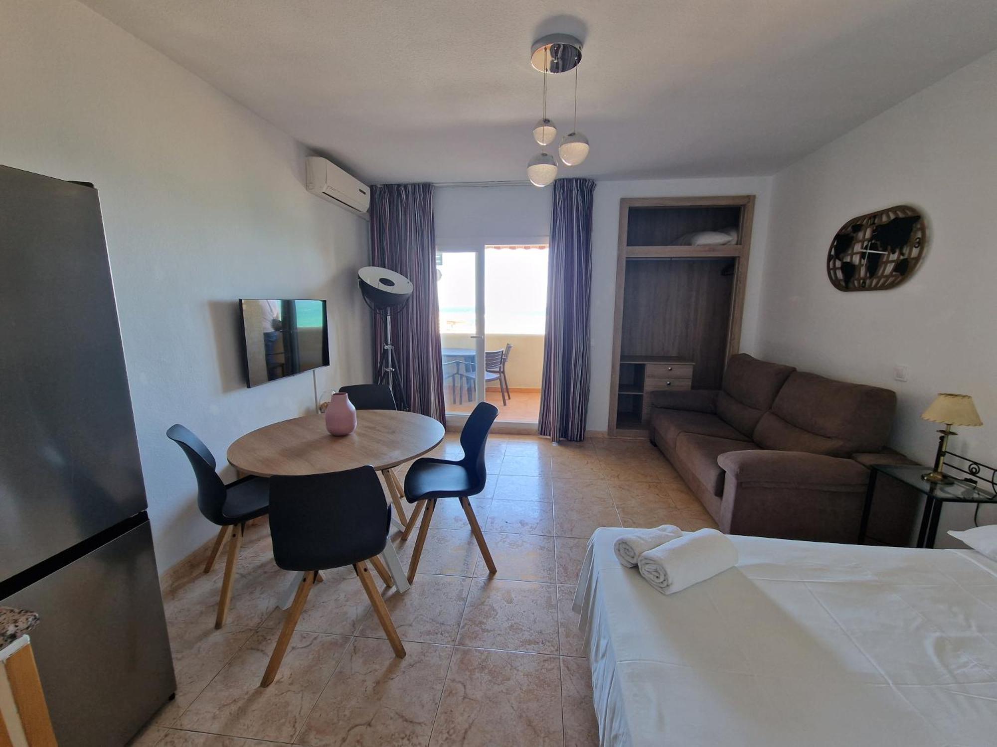 Benal Beach Holidays Apartment Benalmadena Luaran gambar