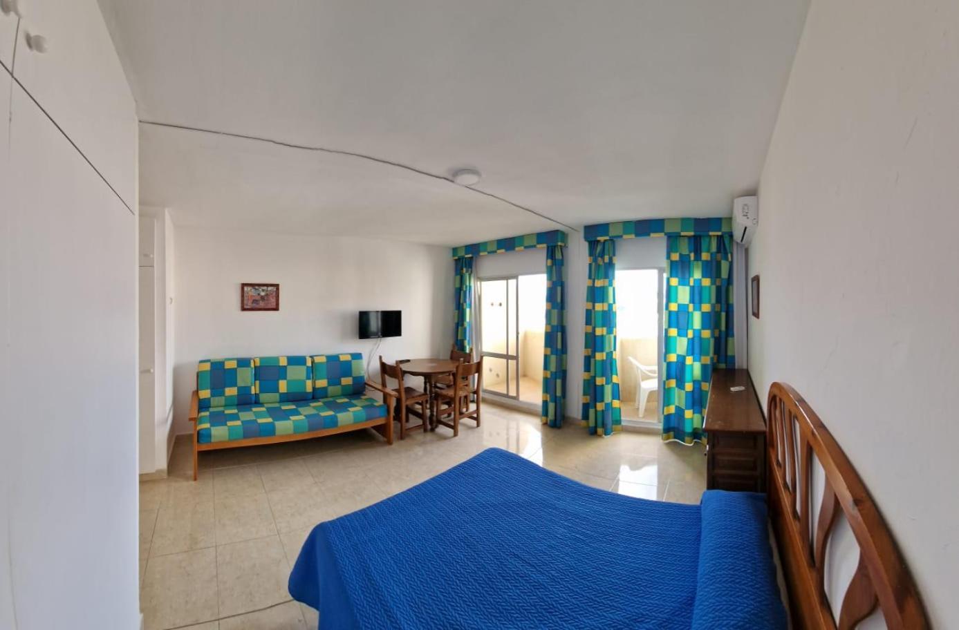 Benal Beach Holidays Apartment Benalmadena Luaran gambar